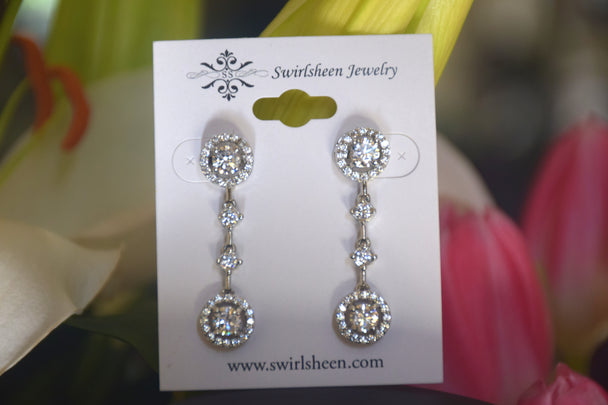 The Extended Circle & Diamond String Necklace Set.