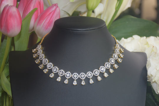 Beautiful Geometrical Drop AD Necklace Set