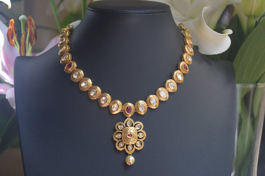 Gold Intricate Polki Necklace Set