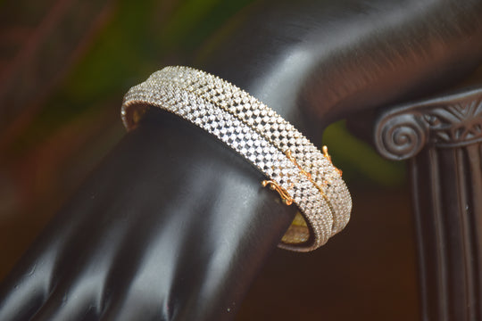 Exquisite Openable Diamond Bangle Set
